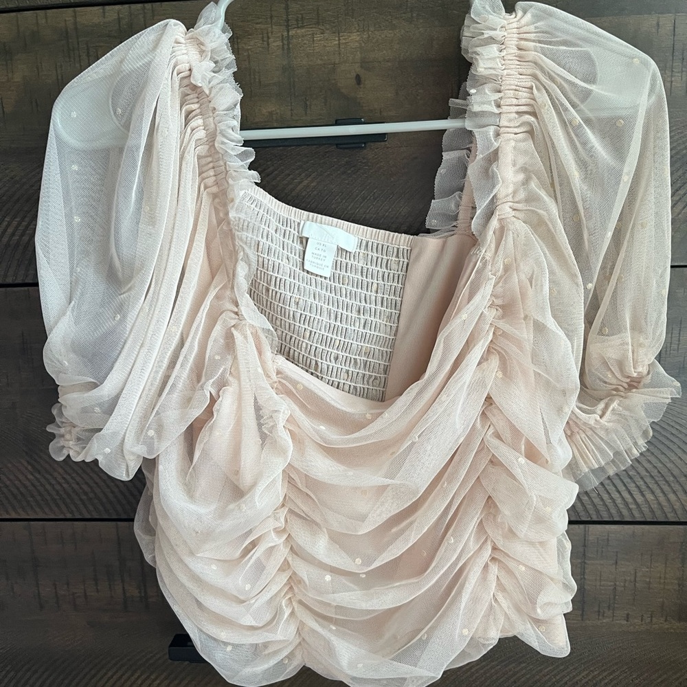 Powder Pink Puffed Sleeve Crop Top